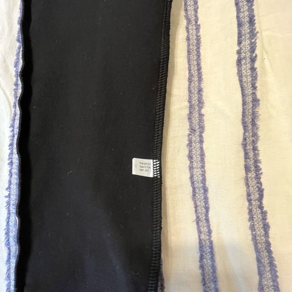 Ruby Ribbon Ruched Skirt Leggings Medium - Picture 9 of 11